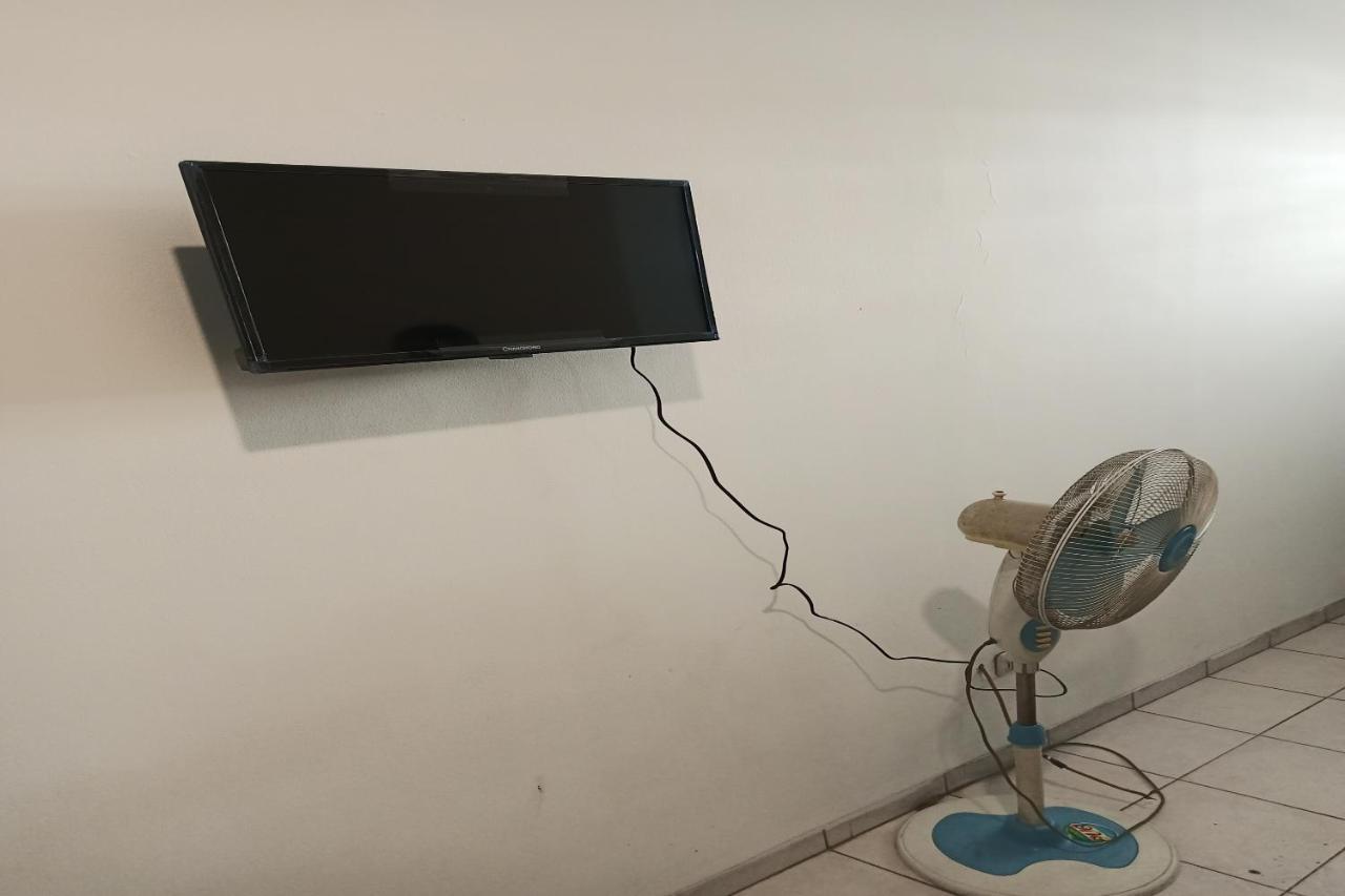 Oyo 92324 Hotel Sinar Rejeki Sukabumi Esterno foto