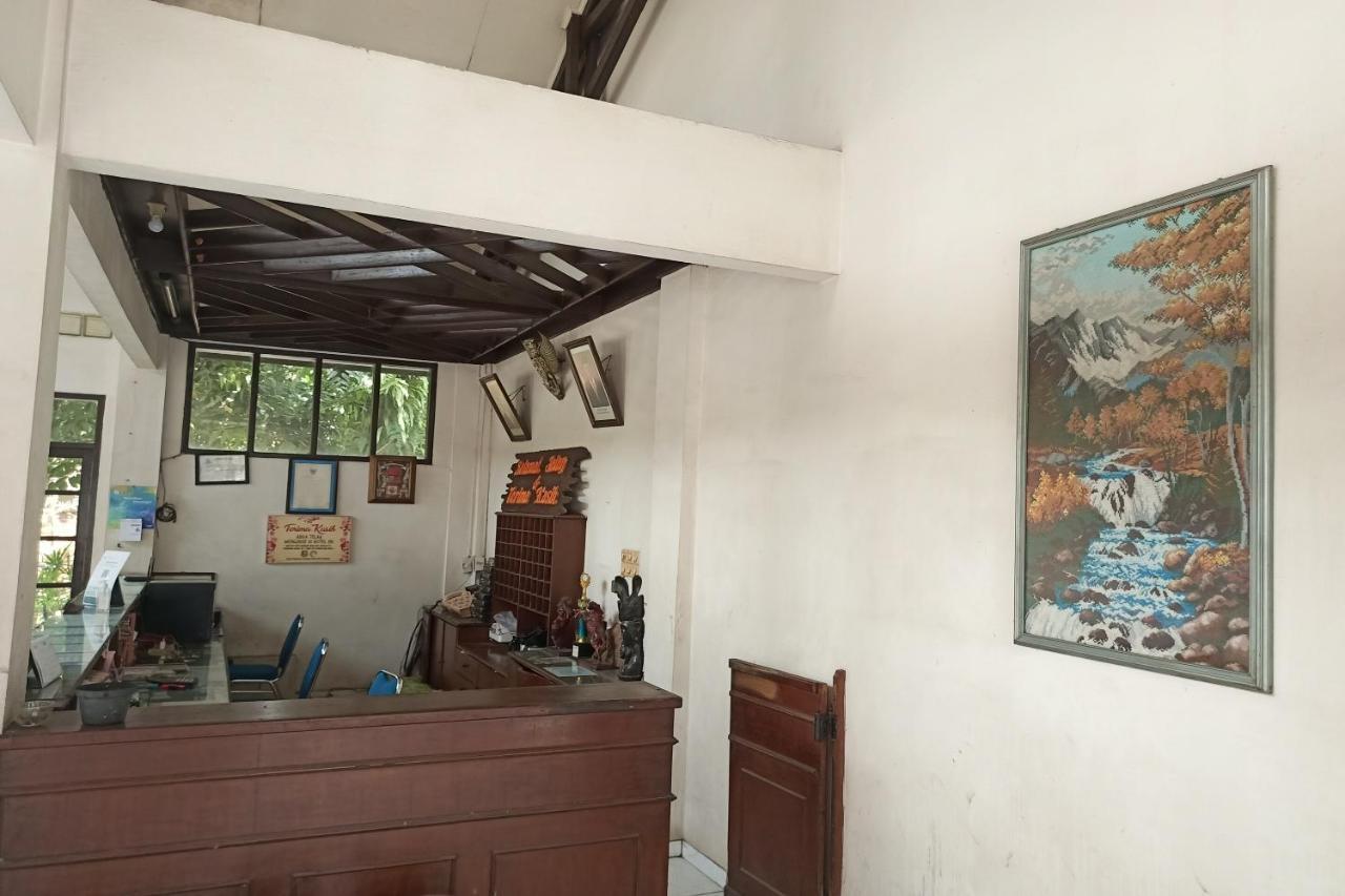 Oyo 92324 Hotel Sinar Rejeki Sukabumi Esterno foto