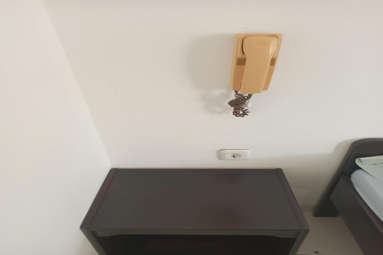 Oyo 92324 Hotel Sinar Rejeki Sukabumi Esterno foto