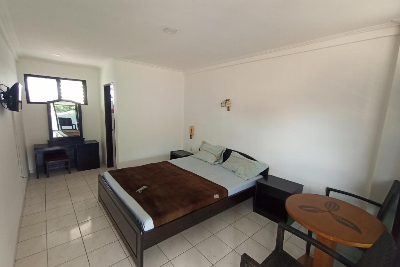 Oyo 92324 Hotel Sinar Rejeki Sukabumi Esterno foto